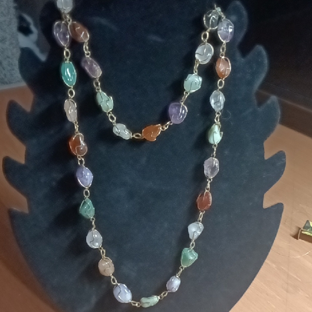 Vintage 1960s Wired Wrap Natural Semi-precious Stones Necklace